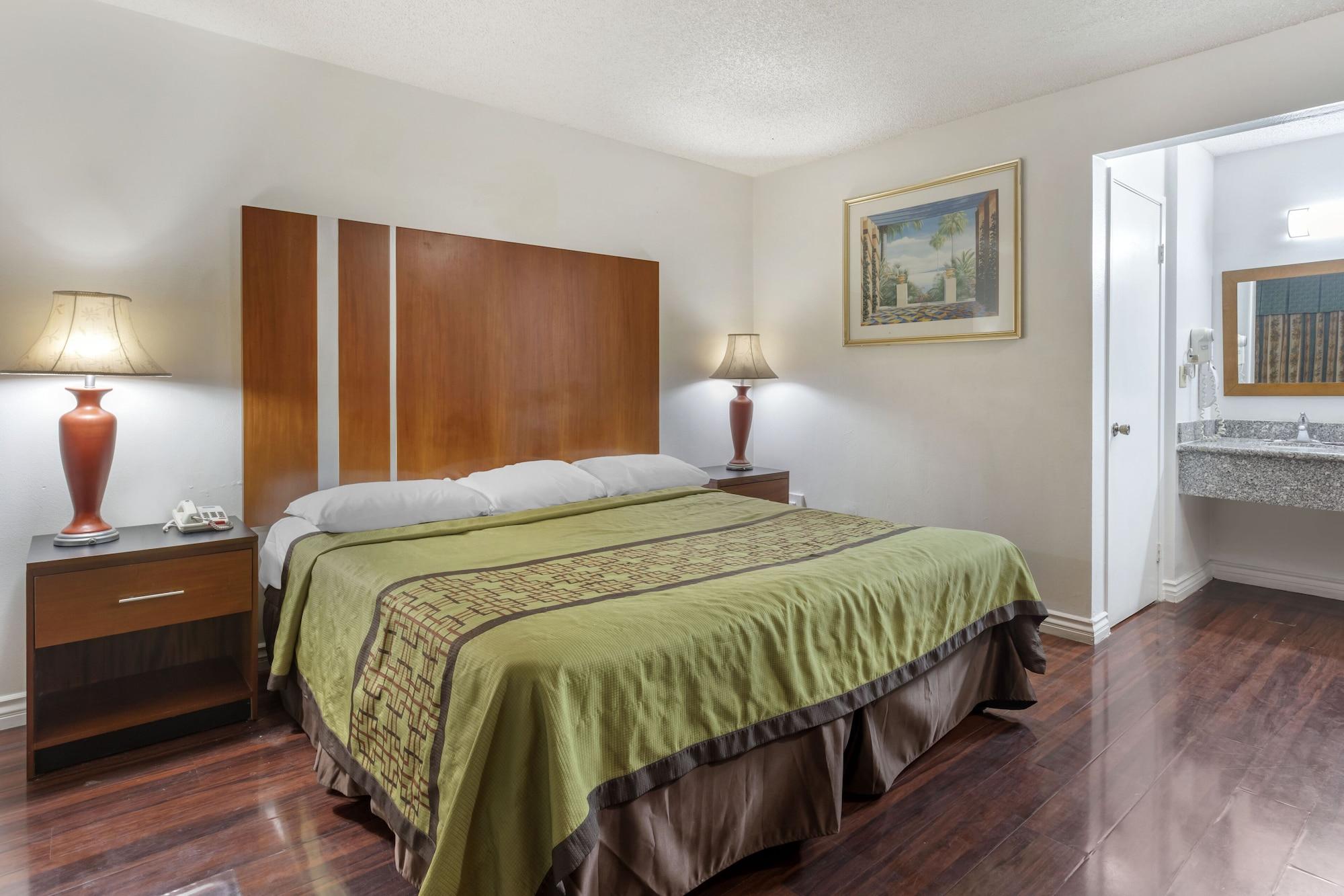 Riverside Inn & Suites Kültér fotó