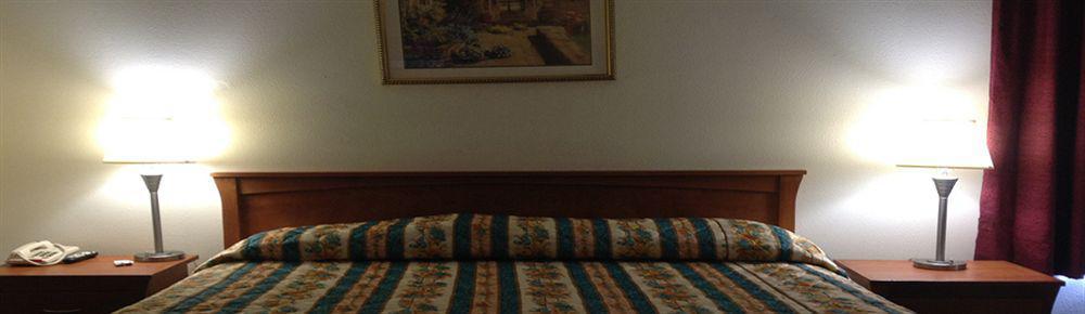 Riverside Inn & Suites Kültér fotó