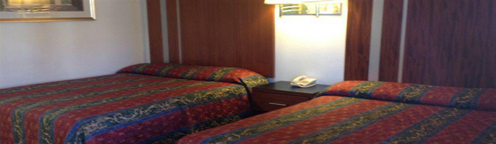Riverside Inn & Suites Kültér fotó